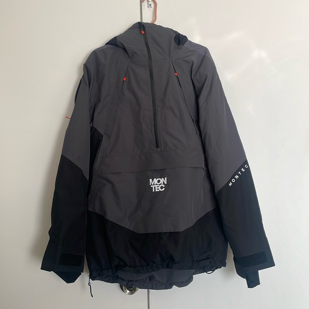 Montec snow snowboard/ski jacket